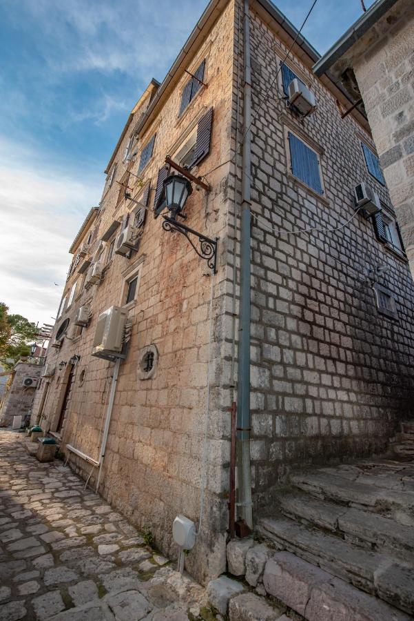 Apartment Forteca Lux Perast Dış mekan fotoğraf